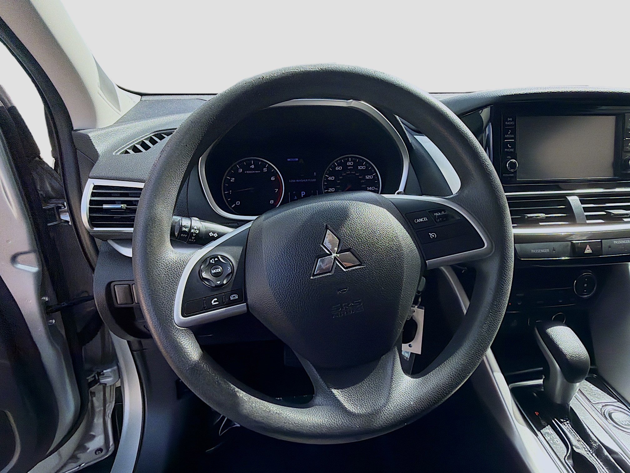 Used 2020 Alloy Silver Metallic Mitsubishi ES image 10