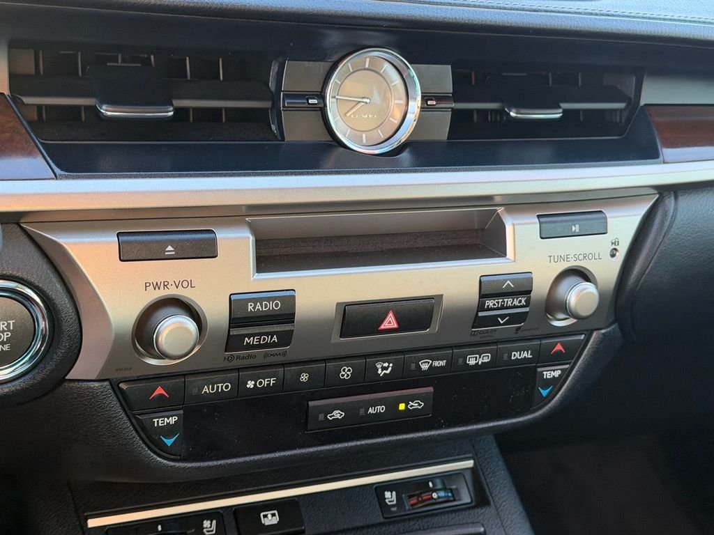 Used 2014 Red Lexus 350 image 20