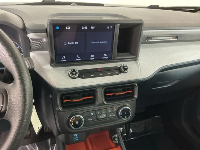 Used 2022 White Ford XLT image 19