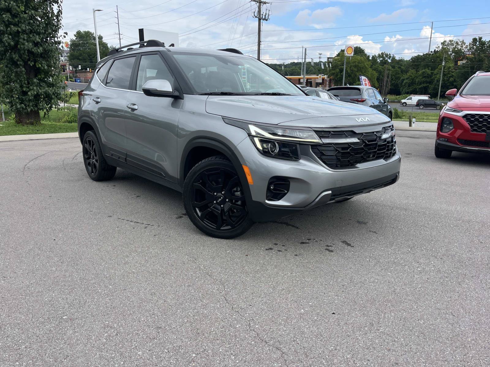 Used 2024 Steel Gray Kia X-Line image 1
