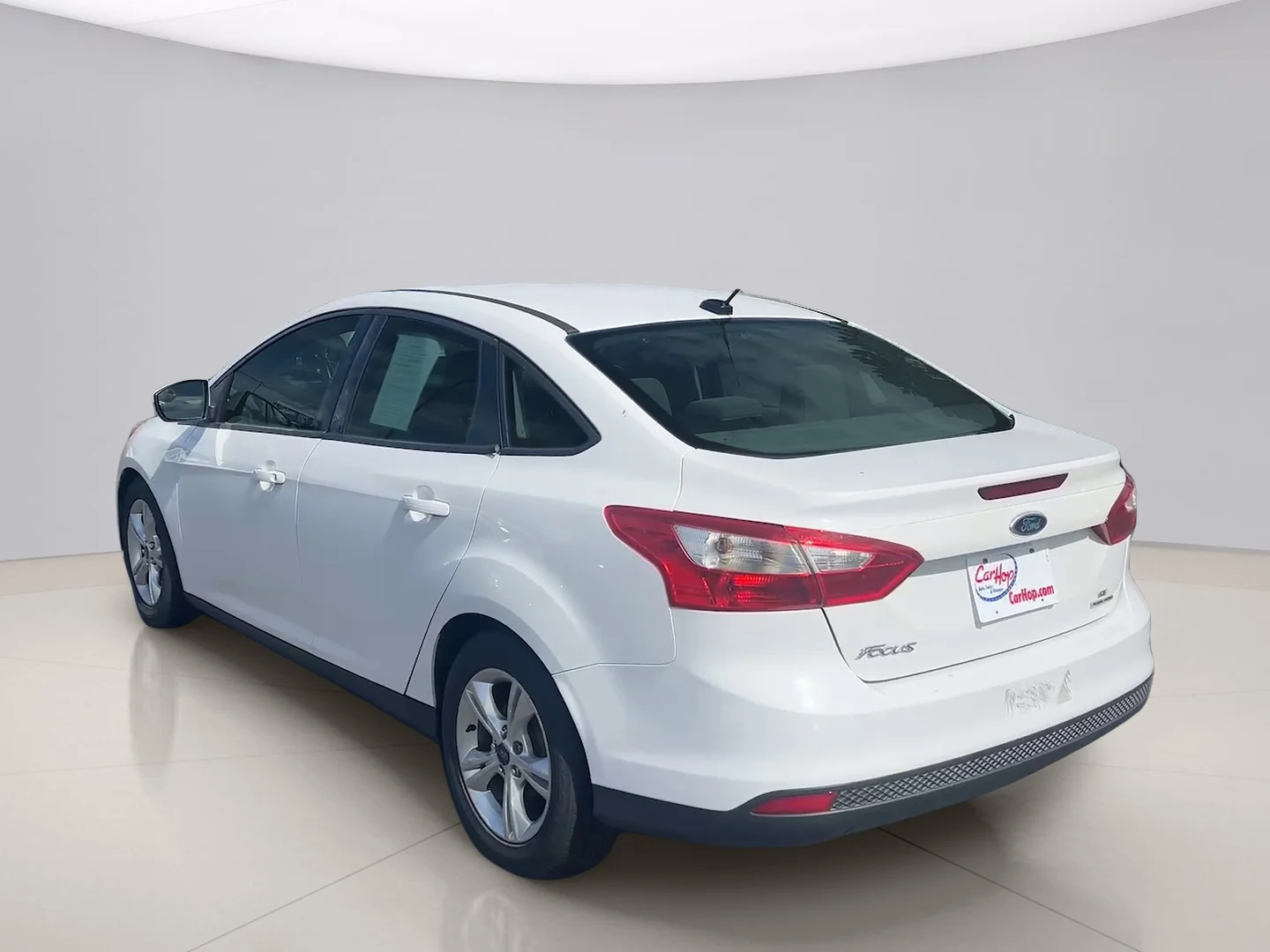 Used 2014 White Ford SE image 3