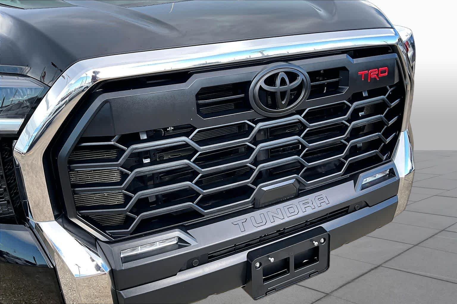 Used 2024 Midnight Black Metallic Toyota SR5 image 30