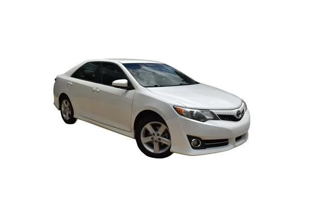 Used 2014 Toyota Camry L with VIN 4T1BF1FK2EU438035 for sale in Cottondale, AL