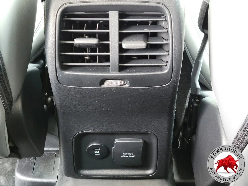 Used 2026 White Ford Badlands image 16