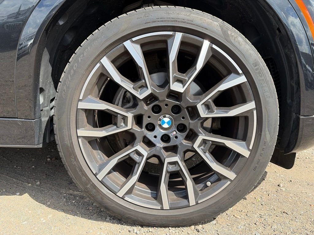 Certified Used 2024 Black BMW xDrive40i image 15