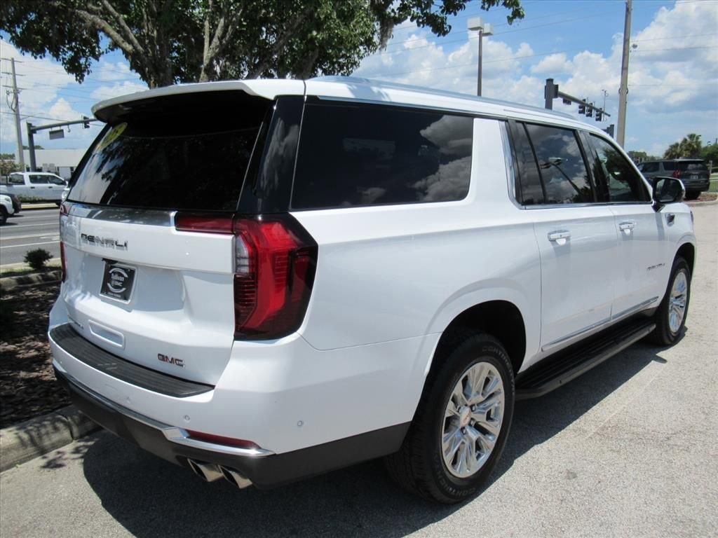 Used 2025 Summit White GMC Denali image 6