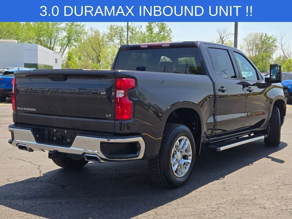 2022 Chevrolet Silverado 1500 LT - Photo 12