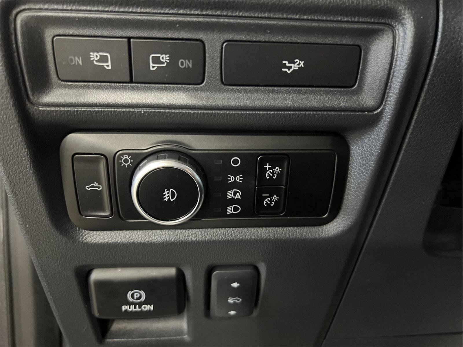 Used 2023 Carbonized Gray Ford LARIAT image 18