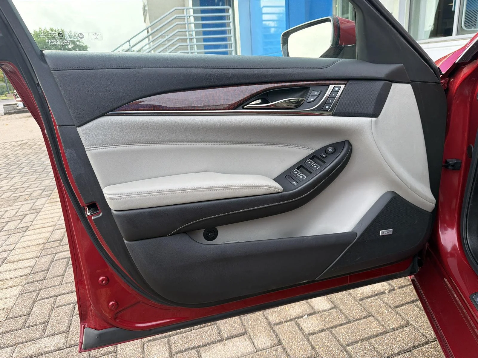 Used 2018 Red Obsession Tintcoat Cadillac AWD image 13