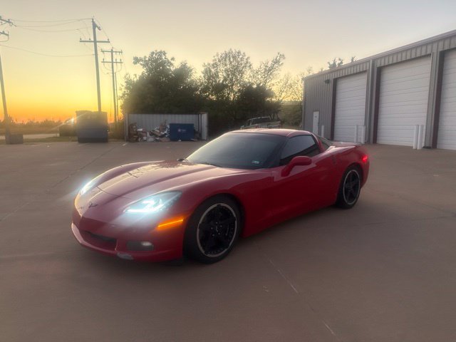 Used 2008 Red Chevrolet Base image 1