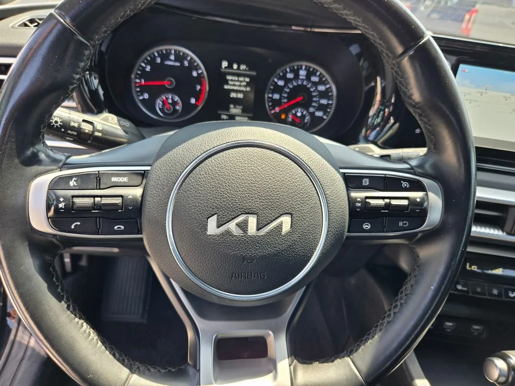 Used 2022 Ebony Black Kia GT-Line image 21