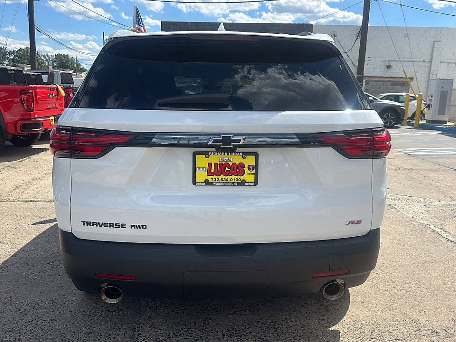 Used 2023 Summit White Chevrolet RS image 6