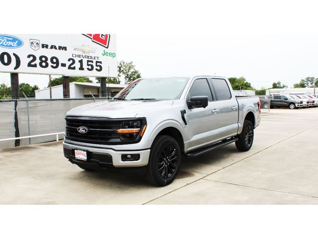 New 2026 Iconic Silver Metallic Ford XLT image 2