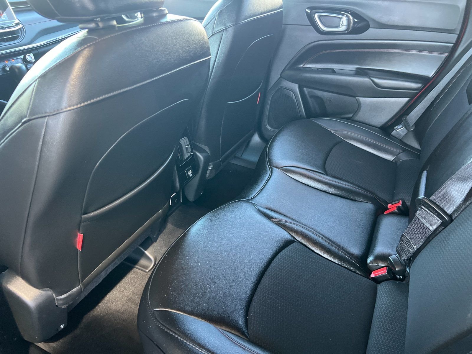 2025 Jeep Compass Trailhawk - Photo 11