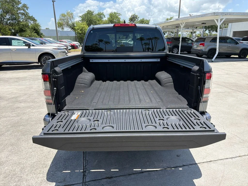 New 2026 Gun Metallic Nissan Crew Cab SV image 29