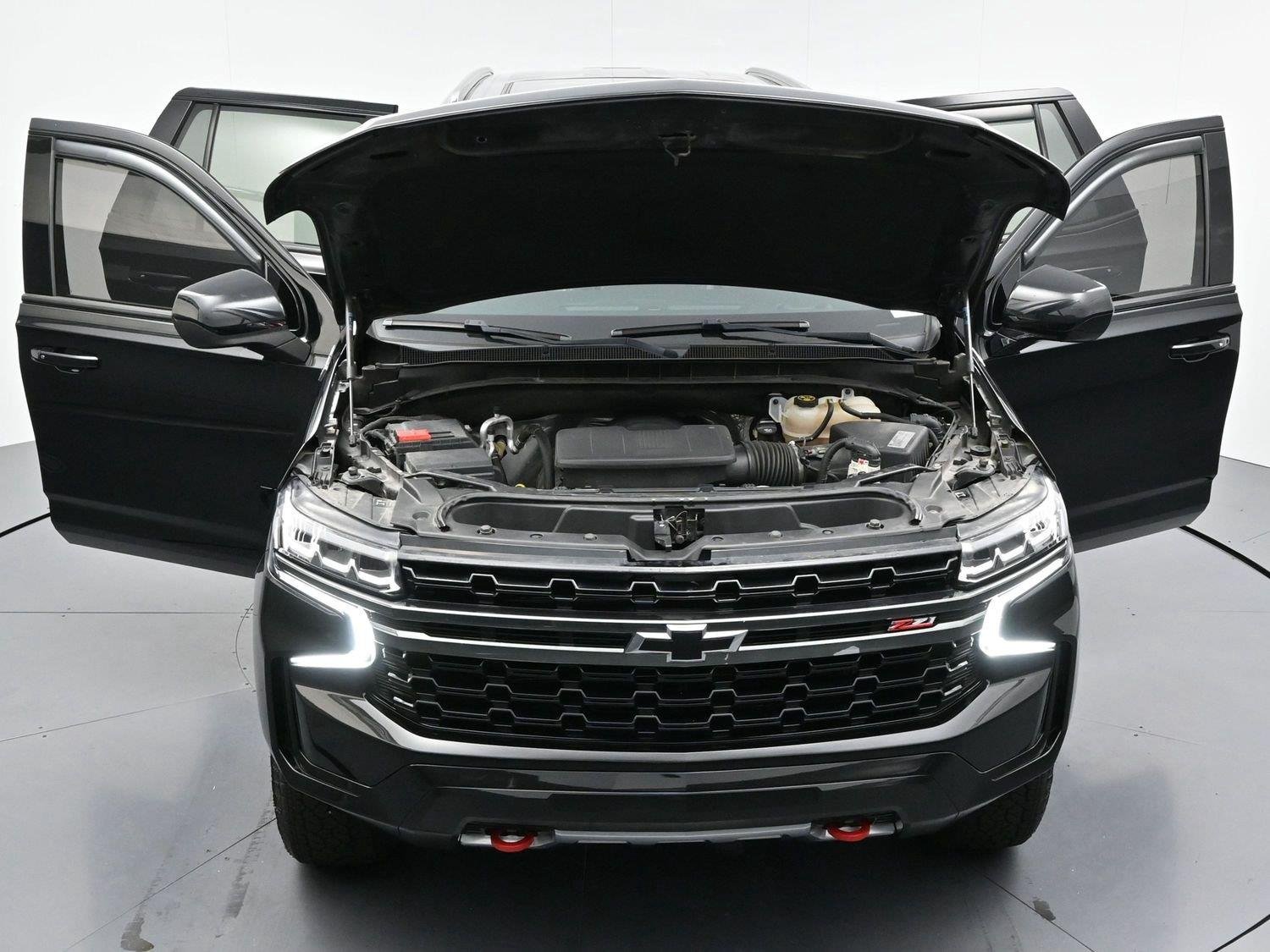Used 2021 Black Chevrolet Z71 image 45