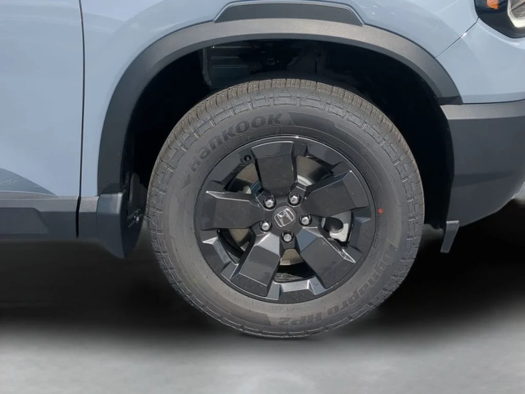 New 2026 Sonic Gray Pearl Honda RTL image 29
