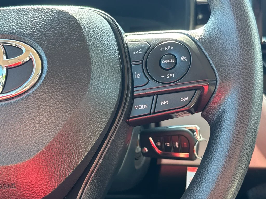 Used 2022 Blue Toyota LE image 19