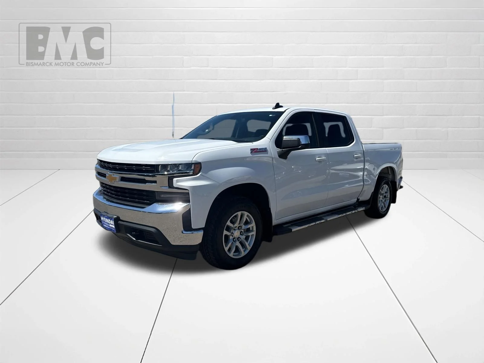 2019 Chevrolet Silverado 1500 LT 4X4 Crew Cab Short Box's photo