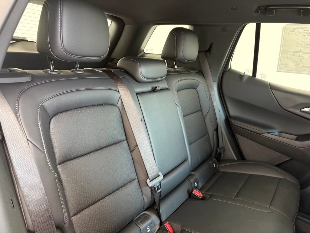 2027 Chevrolet Equinox LT - Photo 36