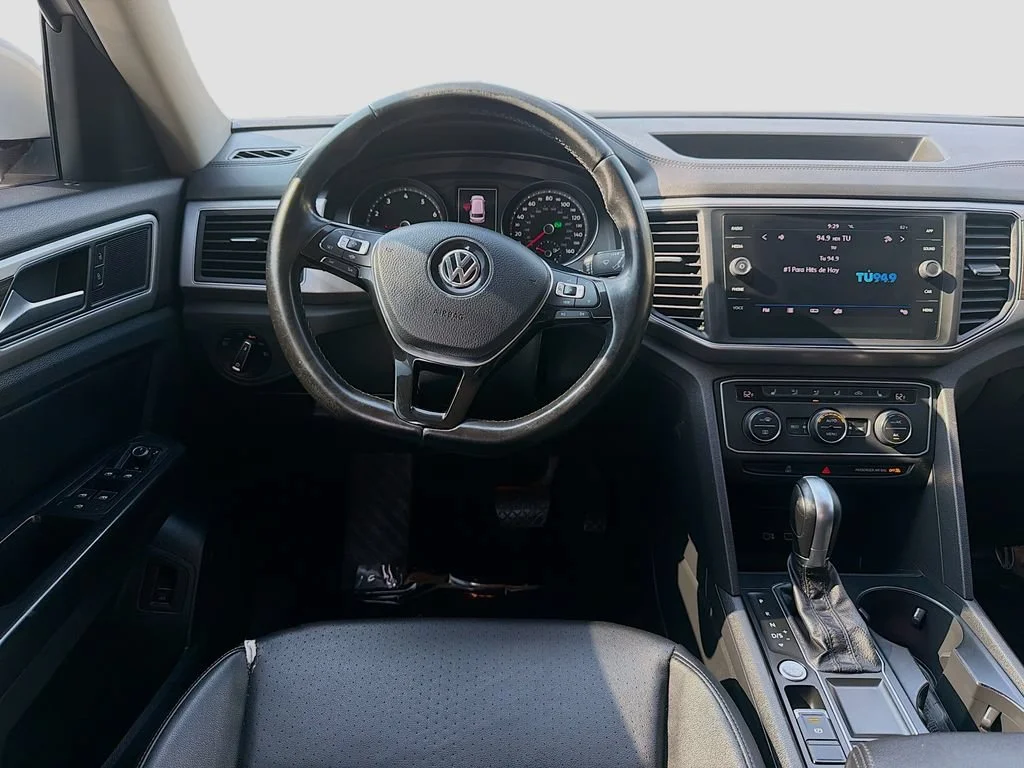 Certified Used 2019 Pure White Volkswagen 3.6L V6 SE w/Technology image 20