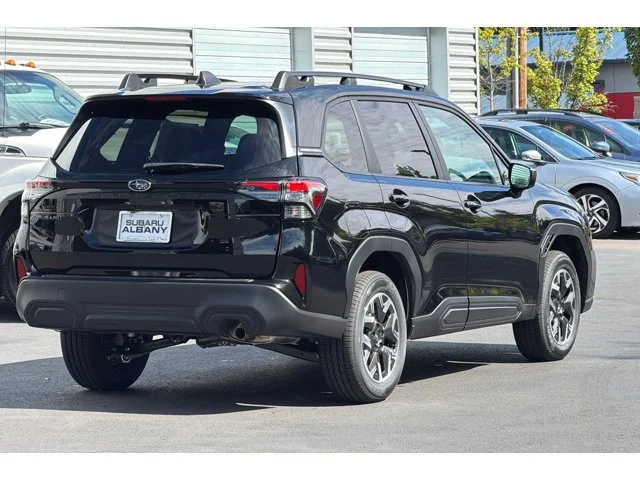New 2026 CRYSTAL BLACK SILICA Subaru Premium image 30