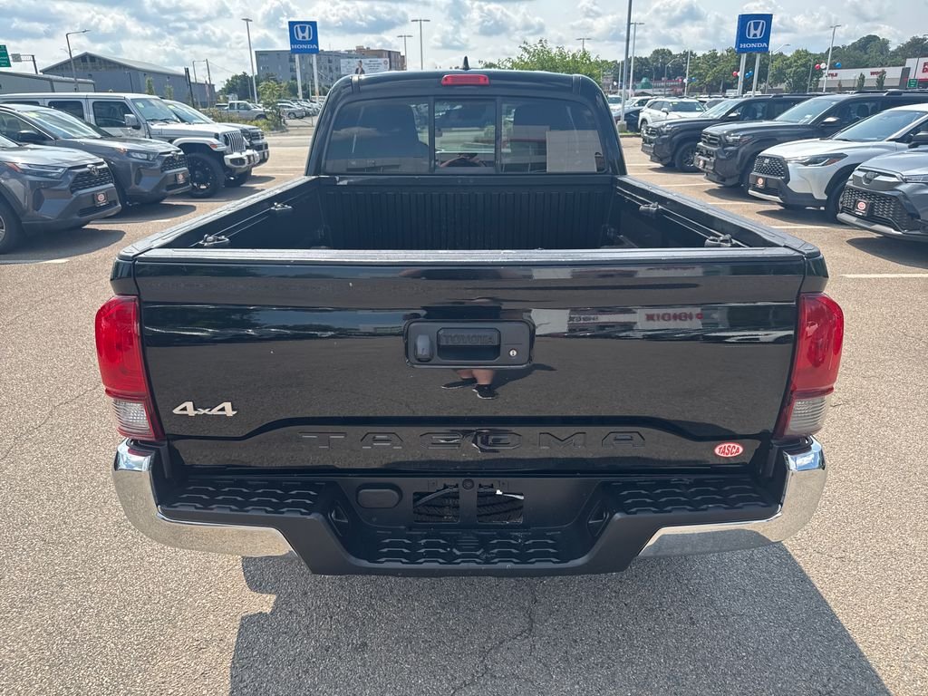 Used 2018 Black Toyota SR5 image 6