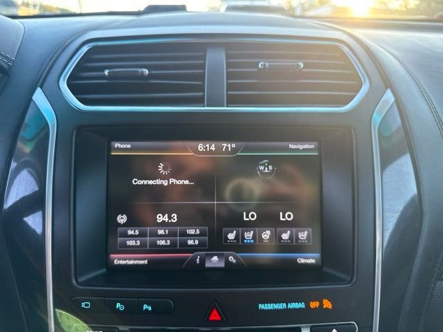 Used 2016 Black Ford Platinum image 22