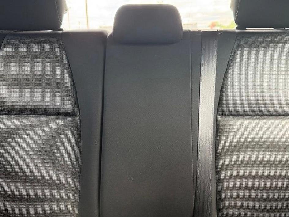 Used 2020 Blue Mazda S image 16
