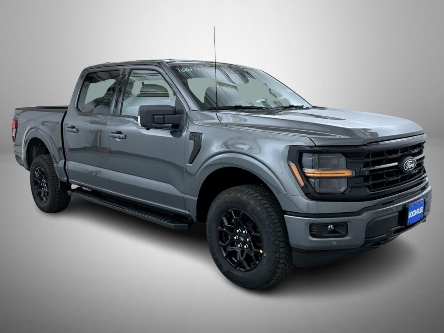New 2026 Carbonized Gray Metallic Ford XLT image 3