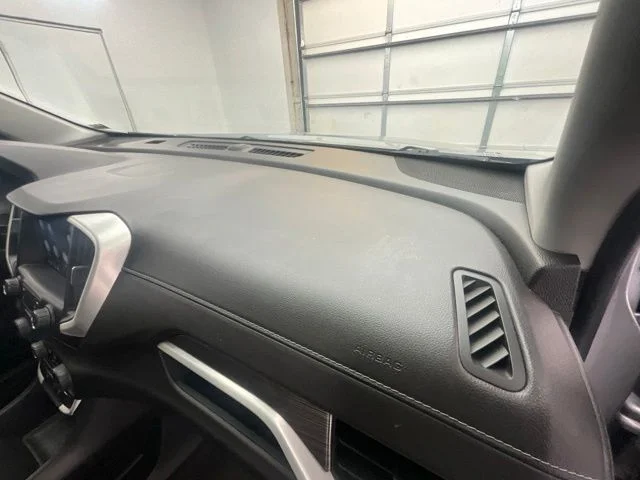 Used 2024 Silver GMC SLT image 12
