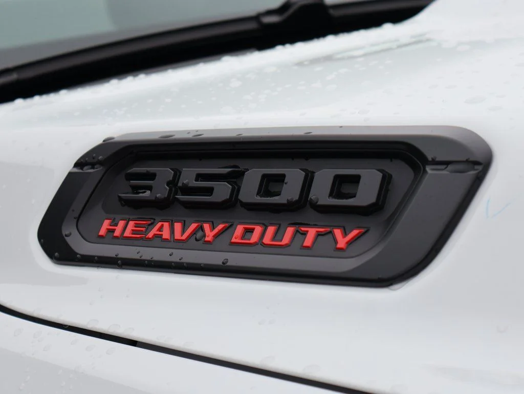 2026 RAM 3500 Chassis Tradesman - Photo 8