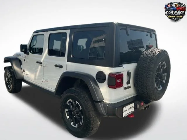 Certified Used 2025 White/off-white Jeep Rubicon image 4