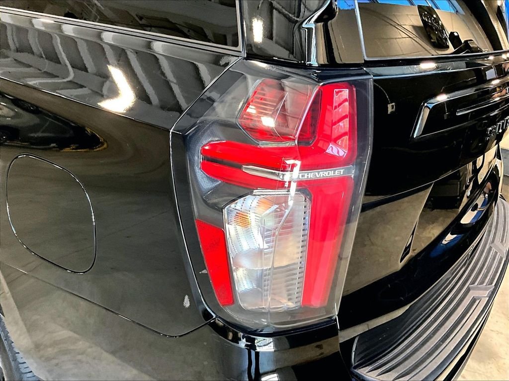 Used 2023 Black Chevrolet RST image 35