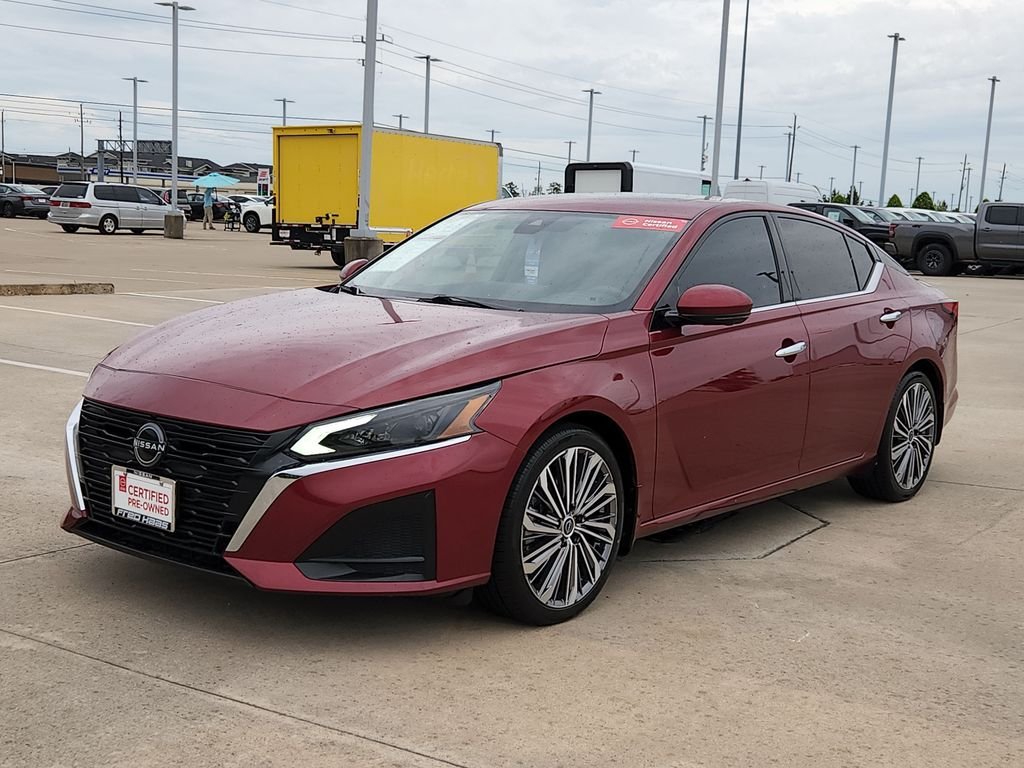 Certified Used 2024 Red Nissan 2.5 SL image 9