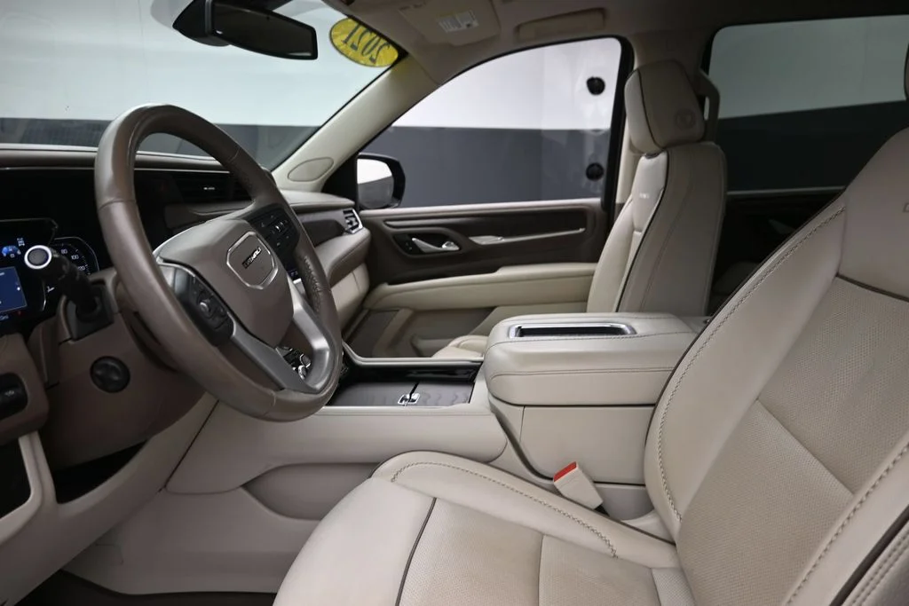 Used 2021 Black GMC Denali image 19