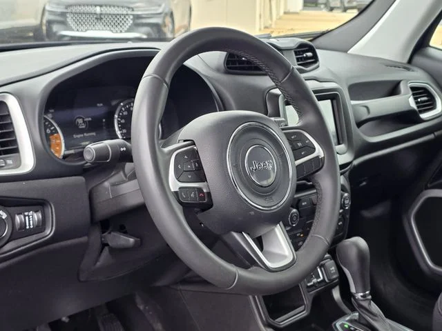 Certified Used 2021 Jetset Blue Clearcoat Jeep Latitude image 24