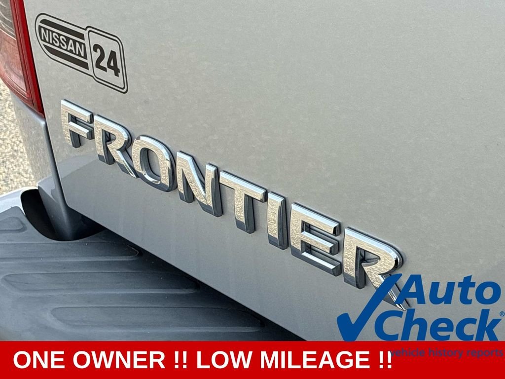 Used 2020 Silver Nissan SV image 13
