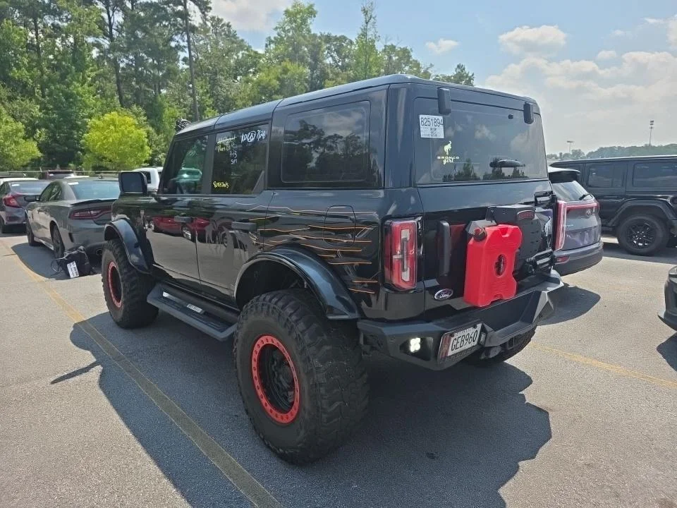 Used 2021 Shadow Black Ford Badlands image 4