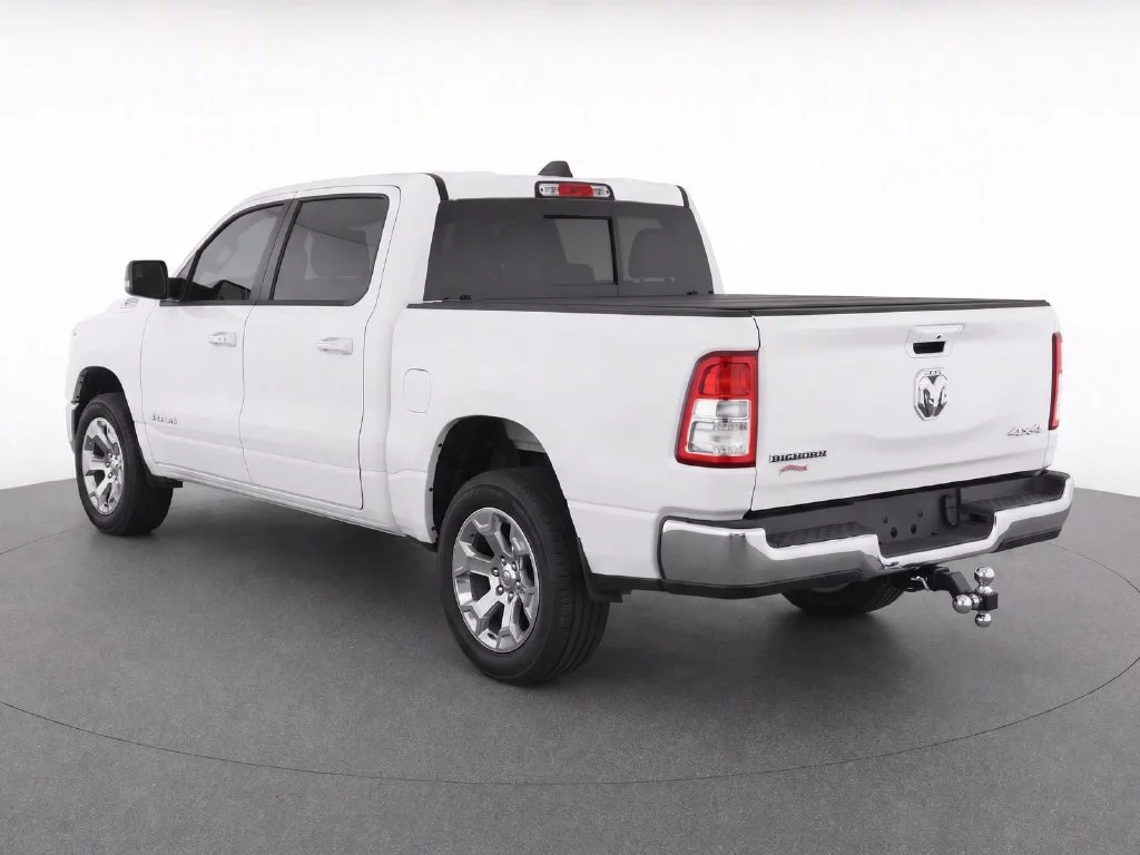 Used 2022 White Ram Big Horn/Lone Star image 4