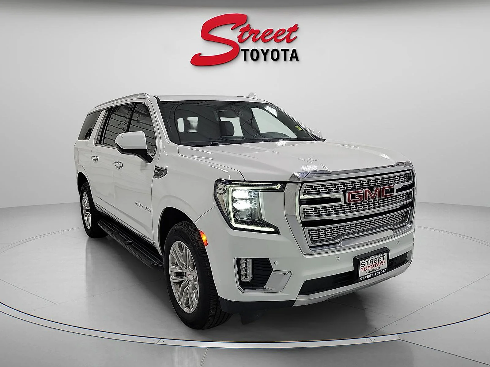 Used 2021 Summit White GMC SLT image 5