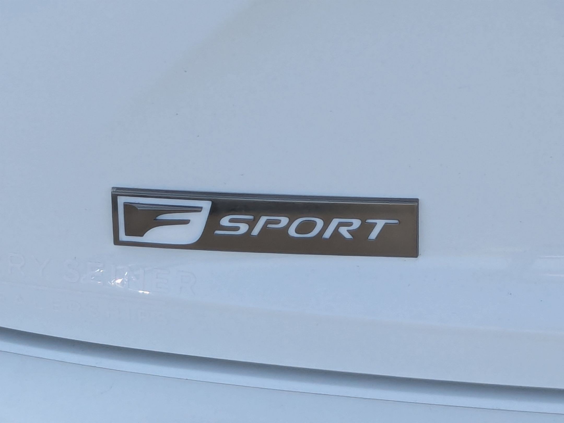 Used 2015 Ultra White Lexus 350 image 13