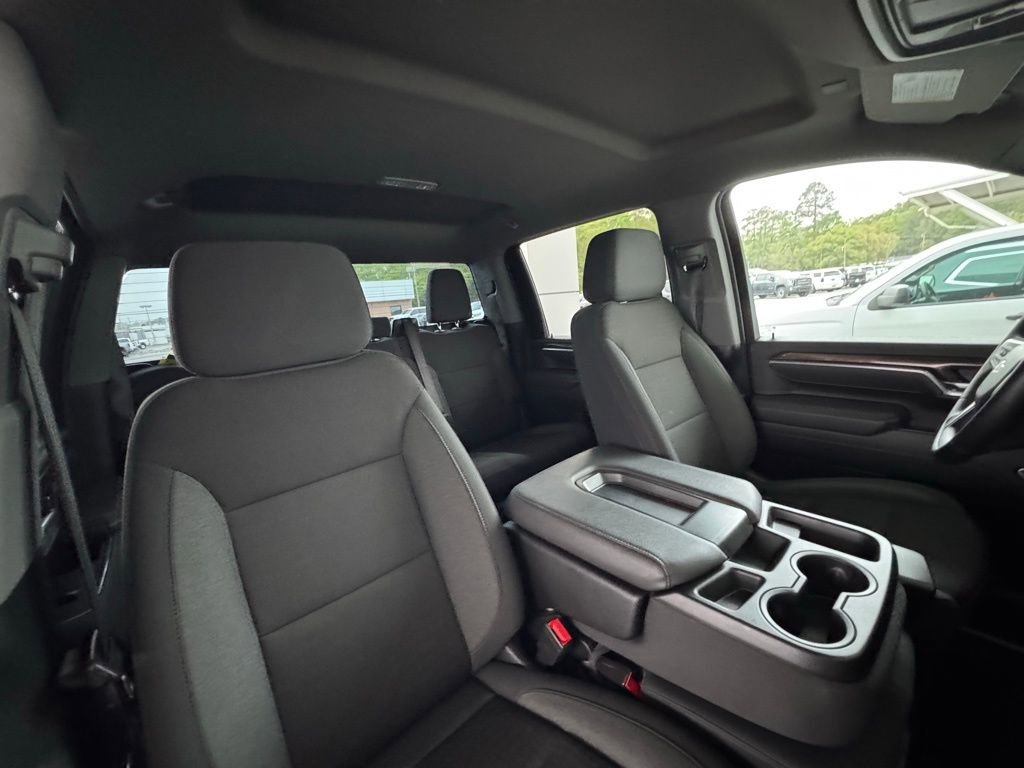 Used 2025 Sterling Gray Metallic Chevrolet LT image 18