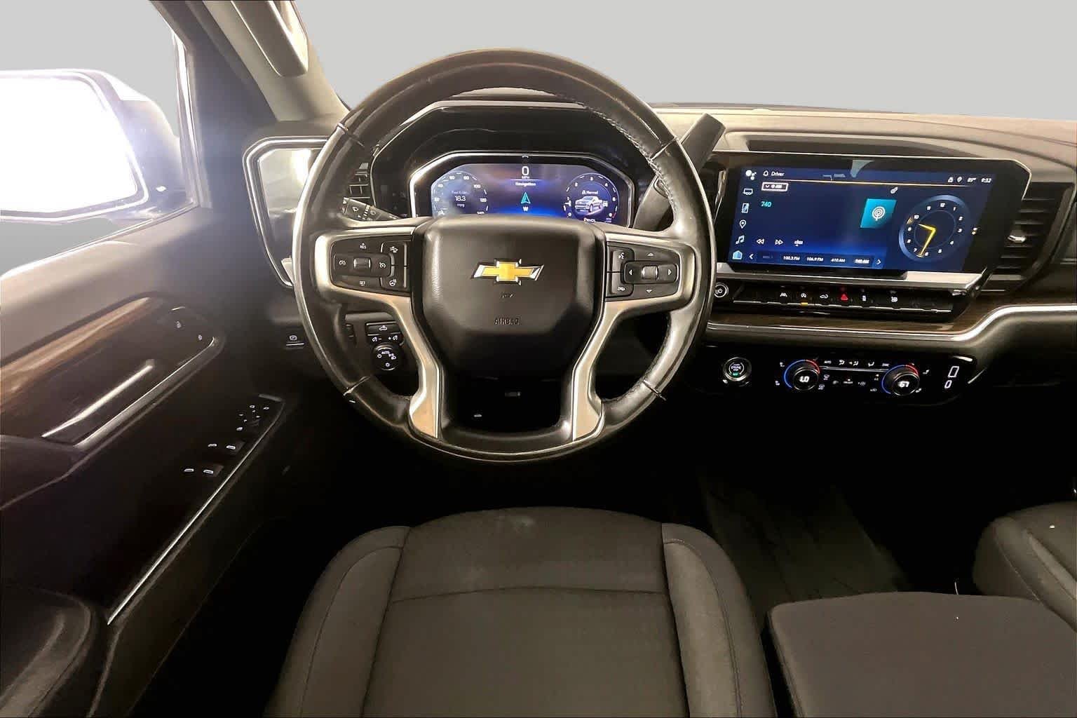 Used 2024 Black Chevrolet LT image 6