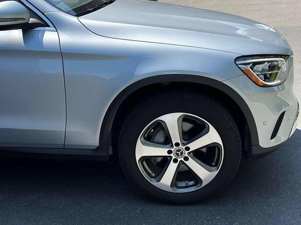 2022 Mercedes-Benz GLC GLC300 - Photo 9