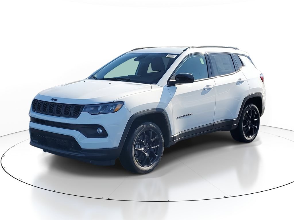 New 2026 Bright White Clearcoat Jeep Latitude image 2