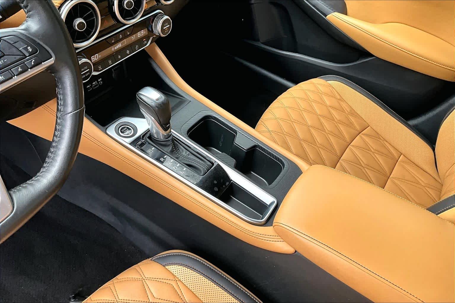 Used 2024 Rosewood Metallic Nissan SV image 17