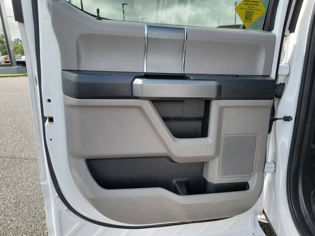 Used 2016 White Ford XL image 25