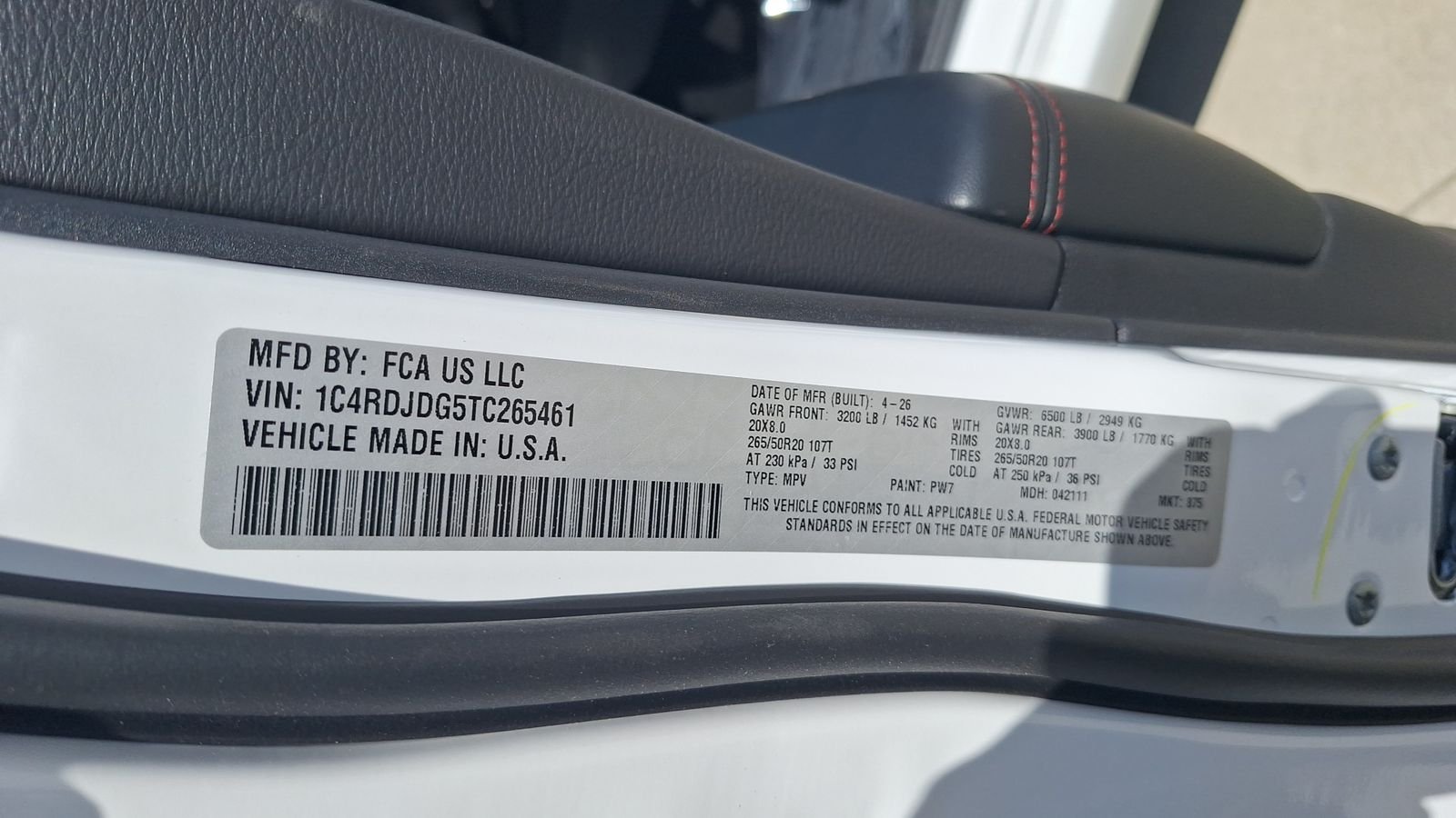 New 2026 White Knuckle Clear-Coat Exterior Paint Dodge GT image 28