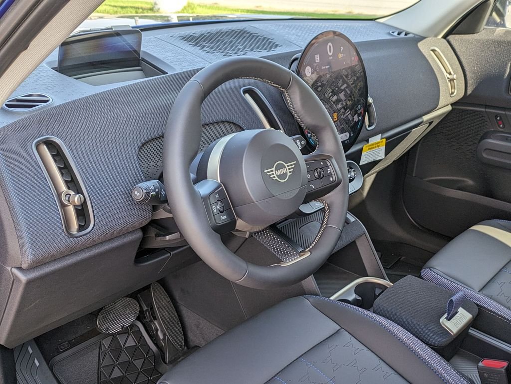 2025 MINI Countryman S - Photo 11